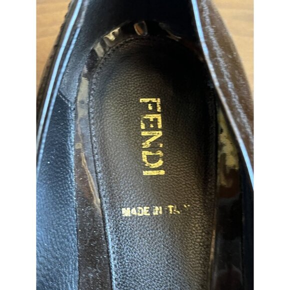 Fendi Brown Patent Leather Kitten Heel Ballet Toe Shoe Chunky Buckle Top Size 39 - Picture 2 of 9